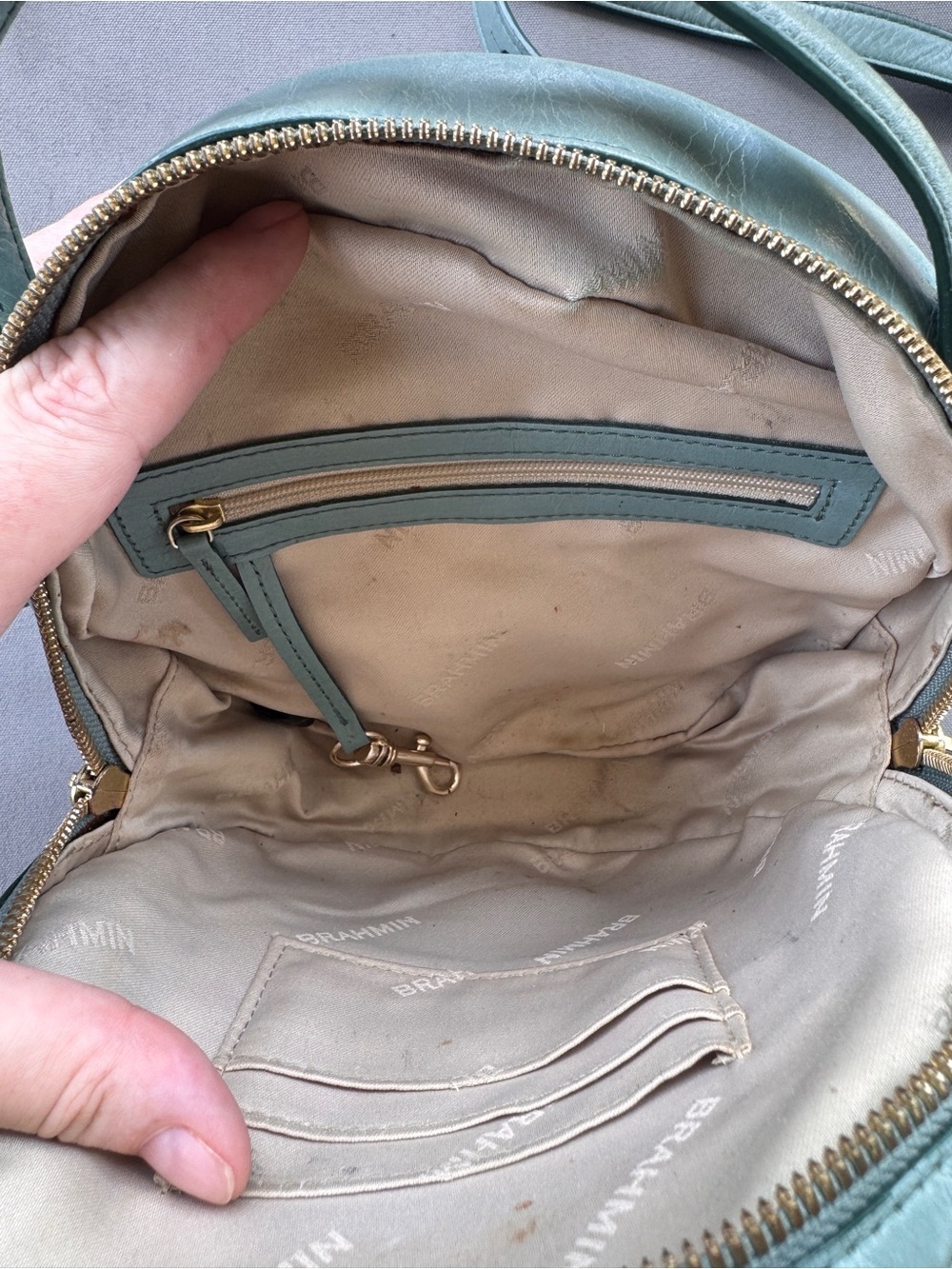 Brahmin Lane Circle Crossbody Bag Sage Green Leather Round Tassel Top Handle - Picture 14 of 16